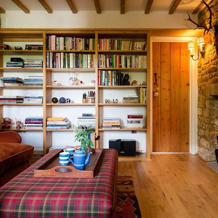 Lily Cottage Tew Exterior photo