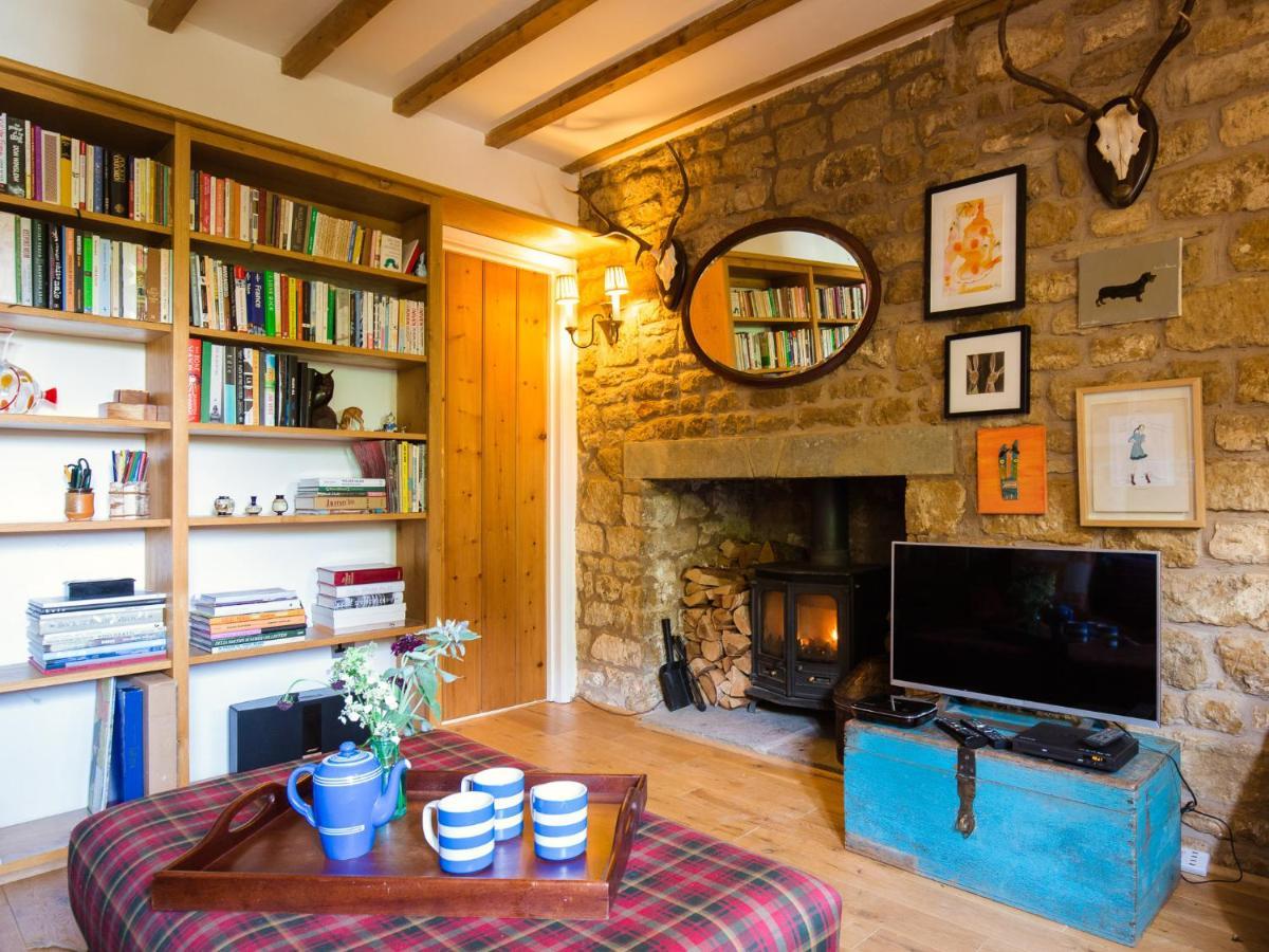 Lily Cottage Tew Exterior photo